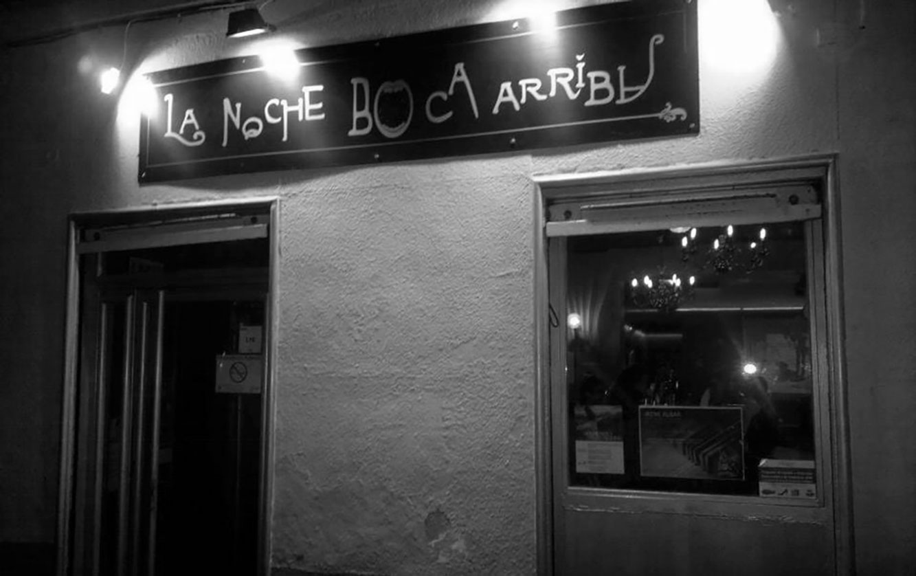 La Noche Boca Arriba